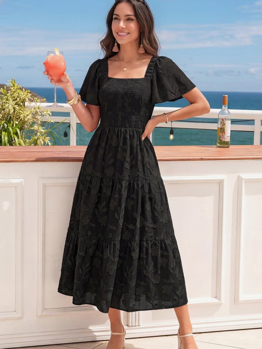ZESICA Women’s Square Neck Puff Sleeve Black Floral Tiered Boho Midi Dress NWT